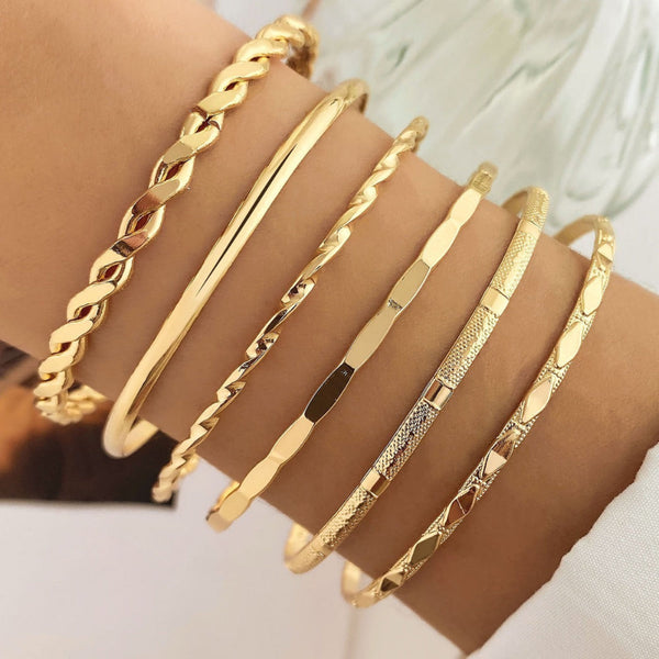 Veile Studios Bohemian Metal Chain Bracelet Set For Women Geometric Gold Colour Thick Link Bracelets