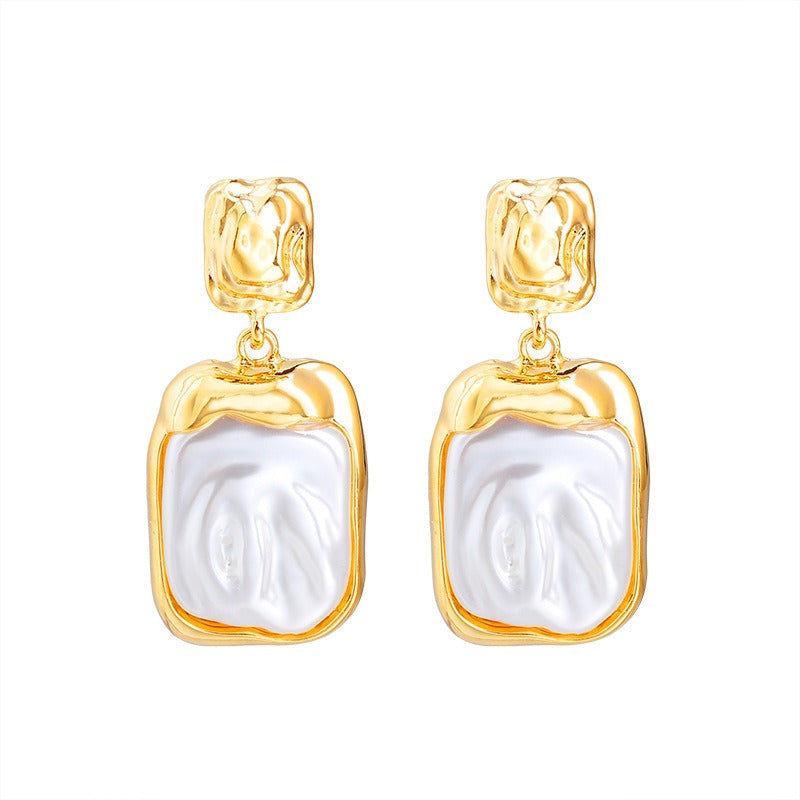 Veile Studios Elegant Square Pleated Light Luxury Niche Personality Retro Design Earrings