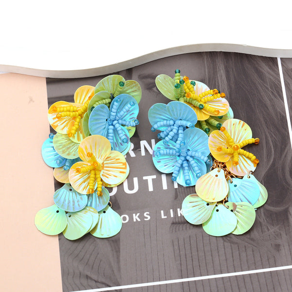 Veile Studios Exaggerated Handmade Rice Bead Flower For Women In Mixed Materials Earrings