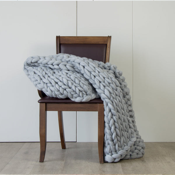 Hand Knitted Chunky Blanket Thick Acrylic Yarn Home Decor Throw Rug Grey Blankets