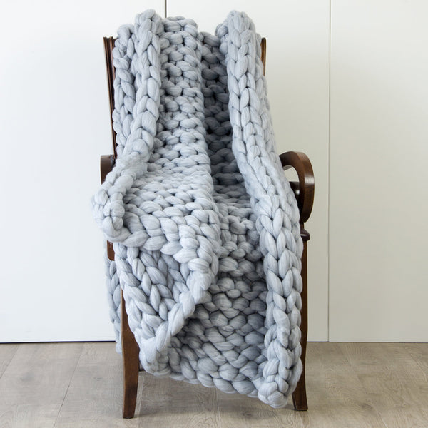 Hand Knitted Chunky Blanket Thick Acrylic Yarn Home Decor Throw Rug Grey Blankets