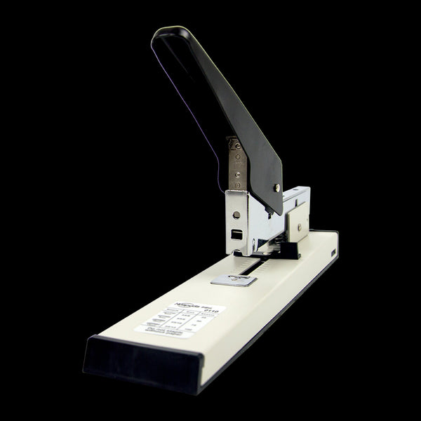 Heavy Duty Home Office Stapler 100 Sheets Capacity Inc Pack 1000 Staples Staplers