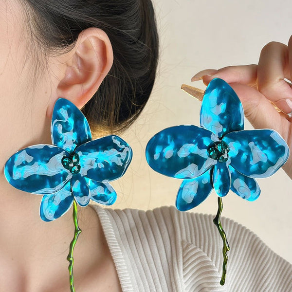 Veile Studios Enamel Drop Glaze Metal Large Flower For Artistic And Versatile Styling Earrings
