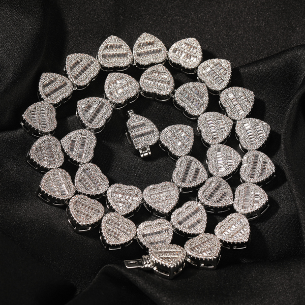 Veile Studios Heart Shaped Love Necklace Set With Zircon Personalised Fashion Design Necklaces & Pendants