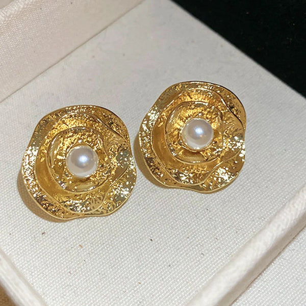 Veile Studios Silver Needle Middle Ages Flower Pearl Alloy Imitation Earrings