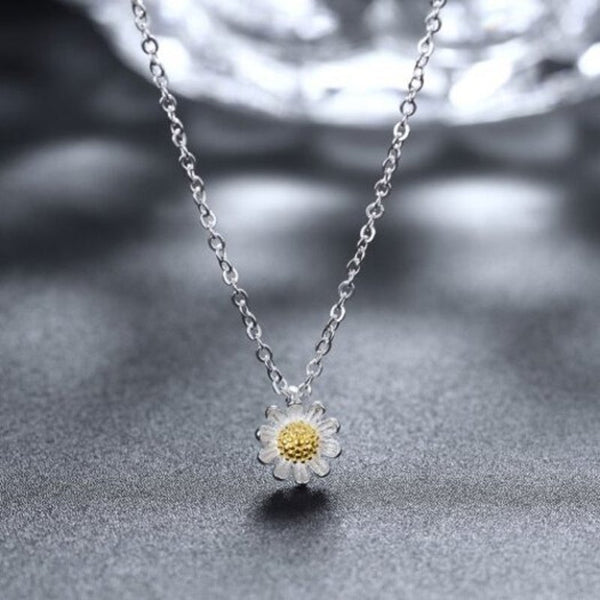Veile Studios 925 Sterling Silver Necklace Daisy Gold Necklaces & Pendants