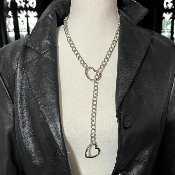 Veile Studios Retro Punk Metal Chain Necklace Trendy Hip Hop Personality Minimalist Peach Heart Necklaces & Pendants