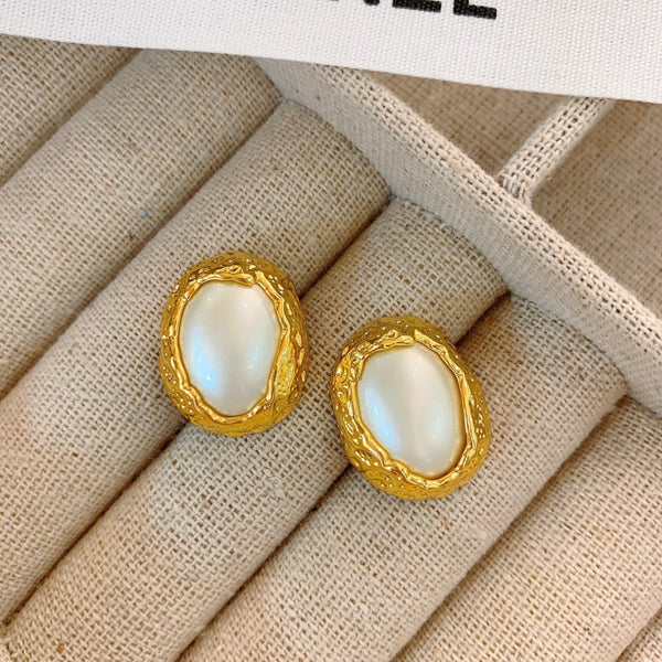 Veile Studios High End Elegant Copper With Literary Retro Design For Women Earrings