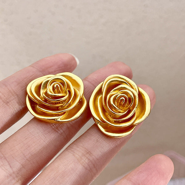 Veile Studios Retro Medal Gold Three Dimensional Rose For Everyday Wear Earrings