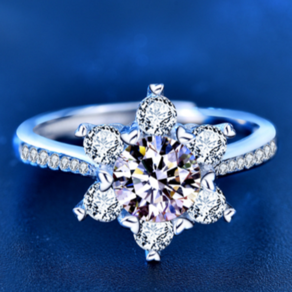 Veile Studios Mozambique 925 Sterling Silver Ring With Snowflake Design Rings