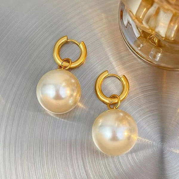 Veile Studios Retro Simple Pearl Girl High End Design Detachable European American Niche Earrings