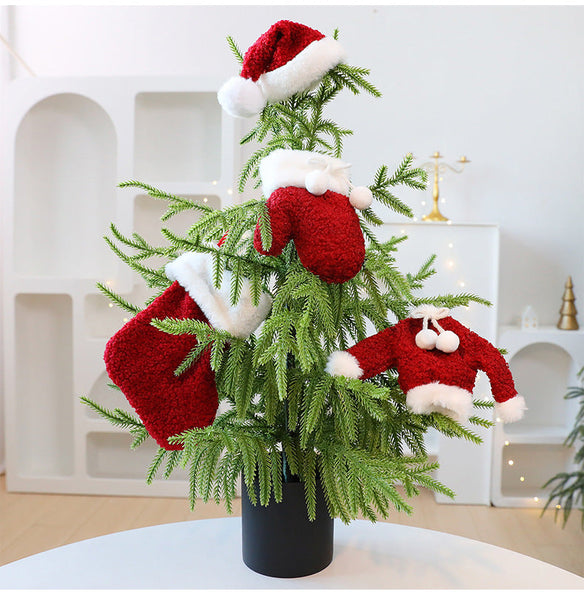 Santa Yuan New Christmas Clothing Socks Hat Ornament Tree Decoration Window Hanging Decorations Accessories Seasonal Decorations