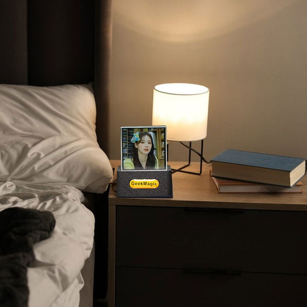 2025 Crystal Cube: Photo Display Holographic Weather Station Clock With Gif Album. Weather Stations