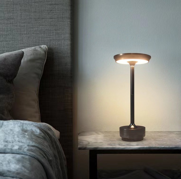 Japanese Metal Desk Lamp Rechargeable Bar Eye Protection Handheld Bedroom Night Light Retro Decorative Atmosphere Lamps