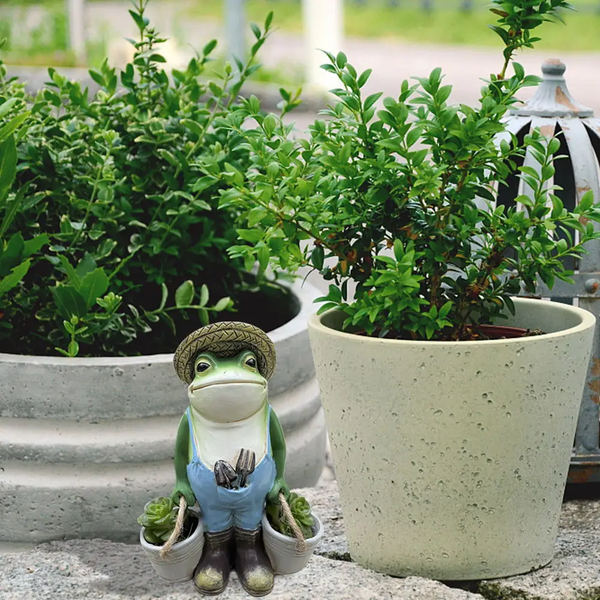Frog Bucket Resin Flower Pot Fun Small Animal Decoration Outdoor Garden Statue Ornament Lawn Yard Ornaments & Statues