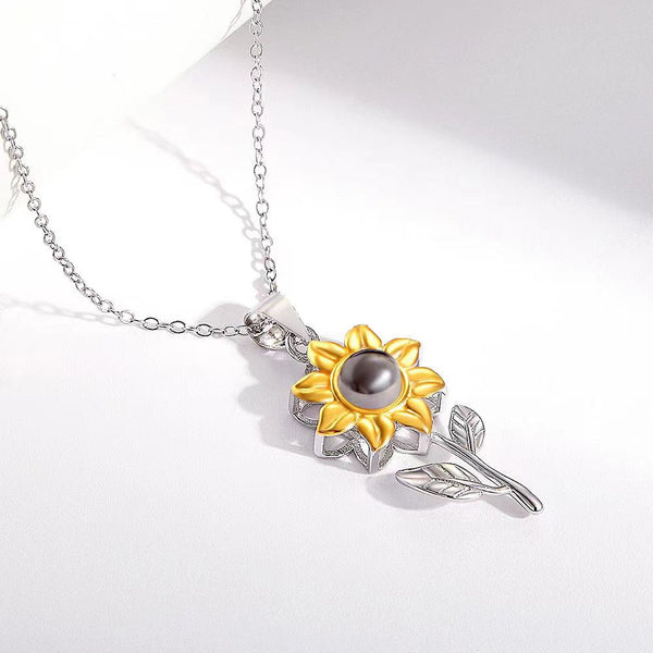 100 Languages I Love You Projection Necklace European And American Women Exquisite Sunflower Jewelry Simple Fashion Necklaces & Pendants