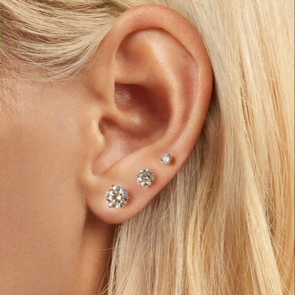 Veile Studios Silver Charm Simple Elegant Sparkling Moissanite Three Claw Design Earrings