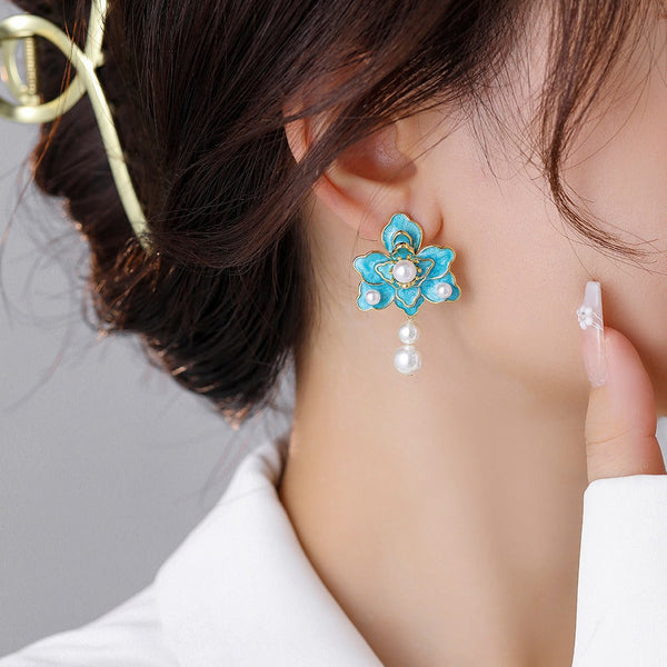 Veile Studios New Oil Dripping Blue Flower For Women Fashion Design Elegant Silver Needle Earrings