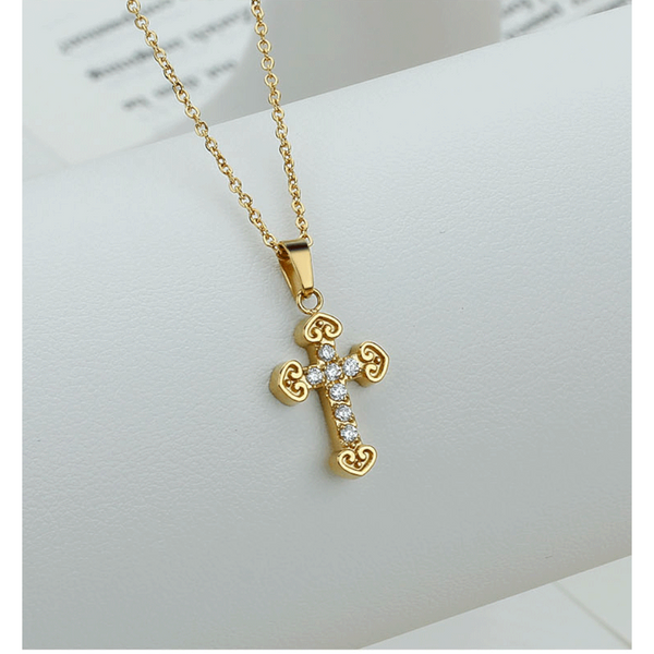 Cross Necklace For Women Simple And Colorfast Zircon Stainless Steel Collarbone Chain Titanium Necklaces & Pendants