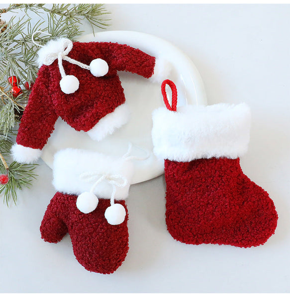 Santa Yuan New Christmas Clothing Socks Hat Ornament Tree Decoration Window Hanging Decorations Accessories Seasonal Decorations