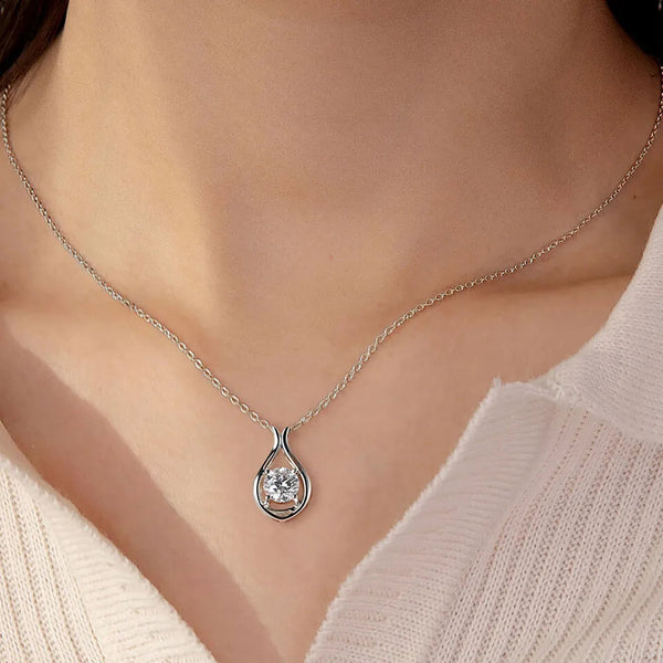 2 Carat Moissanite 925 Sterling Silver Pendant Necklace Necklaces & Pendants