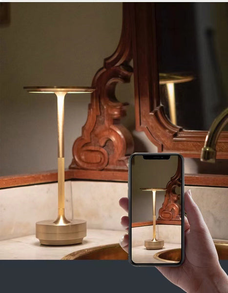 Japanese Metal Desk Lamp Rechargeable Bar Eye Protection Handheld Bedroom Night Light Retro Decorative Atmosphere Lamps