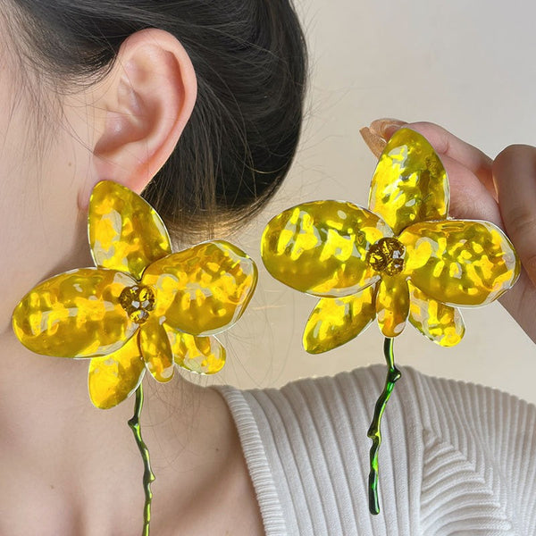 Veile Studios Enamel Drop Glaze Metal Large Flower For Artistic And Versatile Styling Earrings
