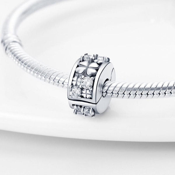 Veile Studios Lucky Clover Buckle Diy Jewelry Accessories Beads For Crafting And Design Craft Beads