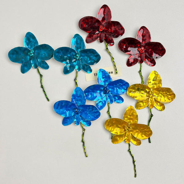 Veile Studios Enamel Drop Glaze Metal Large Flower For Artistic And Versatile Styling Earrings