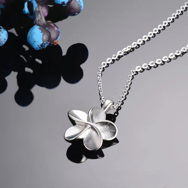 Veile Studios Flower Shape Cremation Stainless Steel Jewelry Ashes Locket Pendant Necklace Necklaces & Pendants