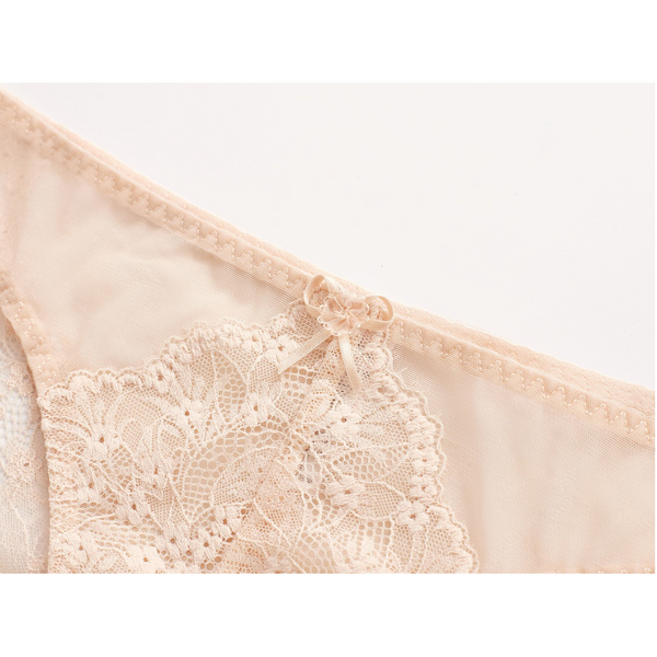 French Style  Lace Briefs Ultra Thin Breathable Plus Size Women's Thong Underwear Low Waist Butt Lifting Panties