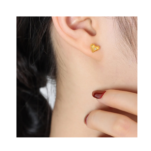 Titanium Steel Zircon Heart Stud Earrings