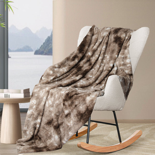 Dreamz Luxury Tie Dyed Blanket Brown 127Cm X 152Cm Blankets