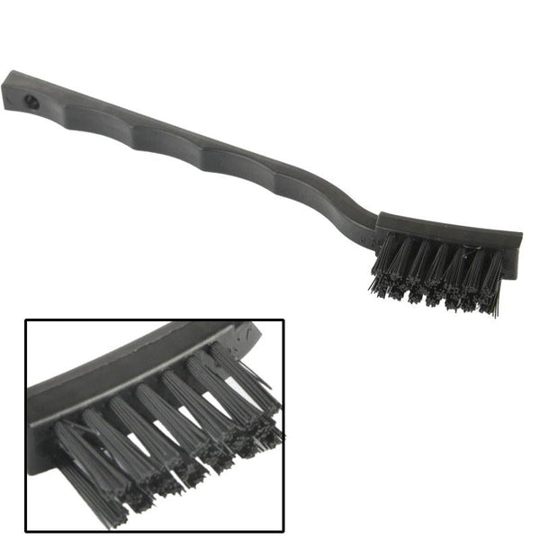 17.5 Centimetre Curved Anti Static Brush In Black For Electronic Components Brushes & Combs