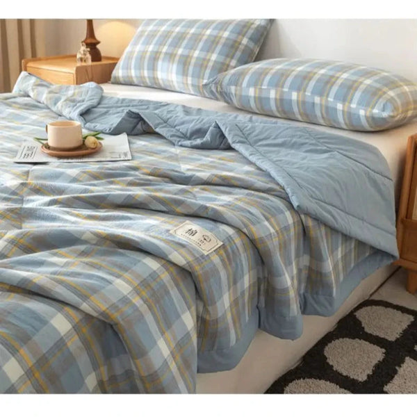 Bed Summer Cooling Quilt Queen King Size Soft Skin Friendly Thin Comforter Blankets