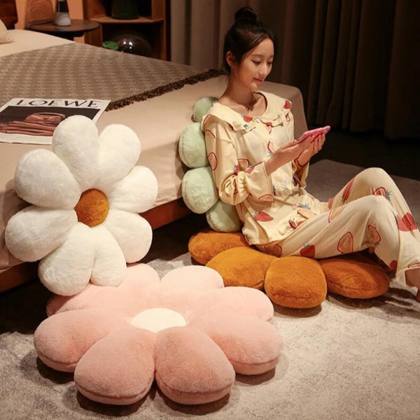Plush Pillow White Flower Shape Stuffed Soft Cushion Room Decor 50Cm Cushions & Decorative Pillows