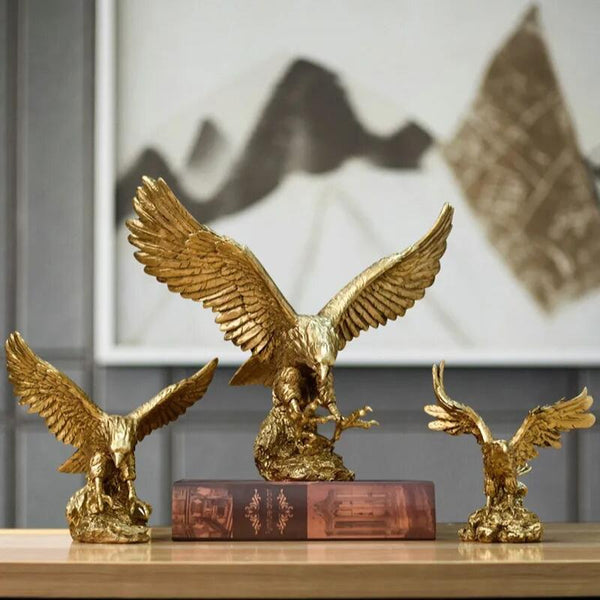 Home Figurine Golden Eagle Statue Large Resin For Living Room Desktop Decoration Sculptures & Figurines