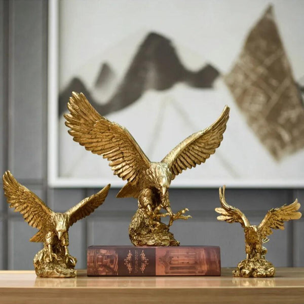 Figurine Golden Eagle Statue Small Resin Sculpture For Living Room Decor Sculptures & Figurines