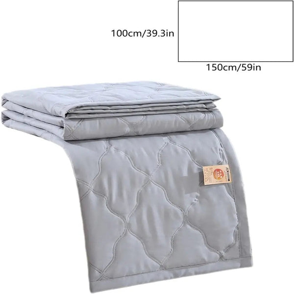Skin Friendly Cooling Blanket Double Sided Cold Effect Quilt Spring Summer Breathable Quilt

< Blankets