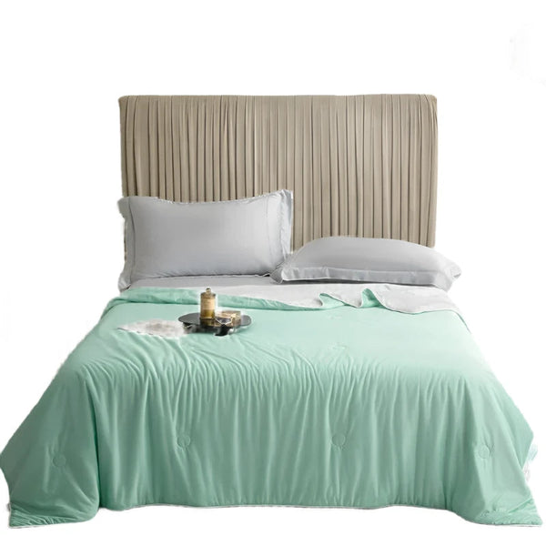High Quality Cooling Blanket Smooth Air Condition Comforter Lightweight Summer Quilt Blankets