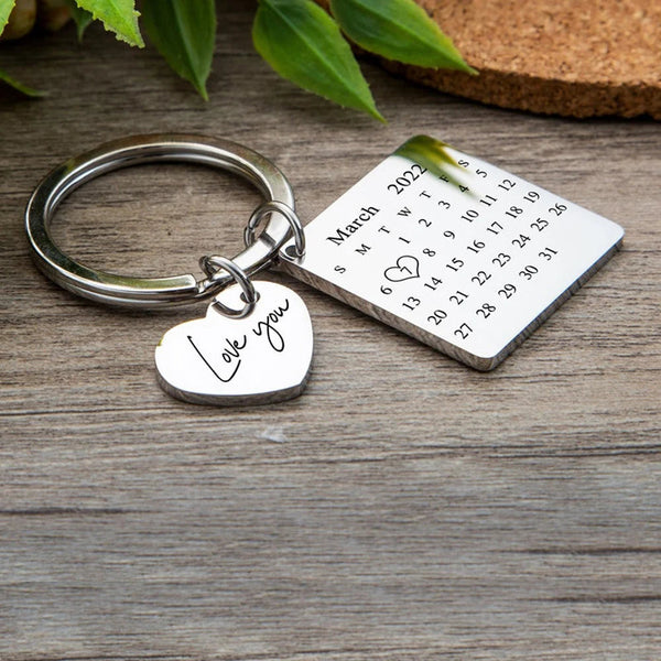 Custom Calendar Keychain Stainless Steel Heart Keyring Wedding Personalized Gift For Boyfriend Husband Keyrings
