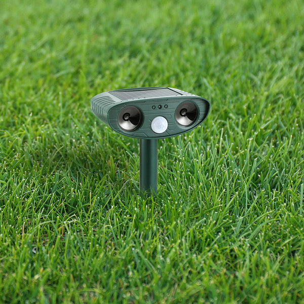 Gardeon Snake Repeller Ultrasonic Battery Usb Powered Repellents & Deterrents