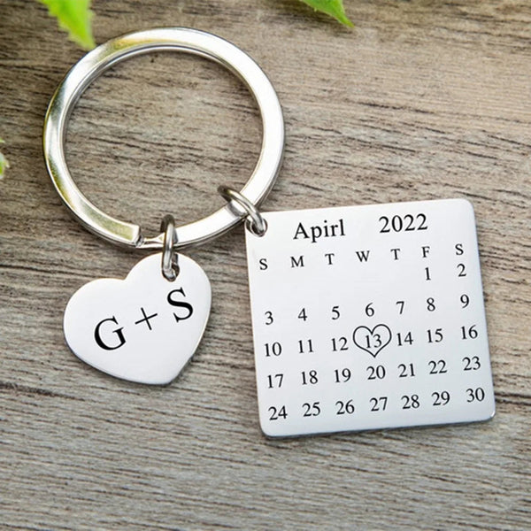 Custom Calendar Keychain Stainless Steel Heart Keyring Wedding Personalized Gift For Boyfriend Husband Keyrings