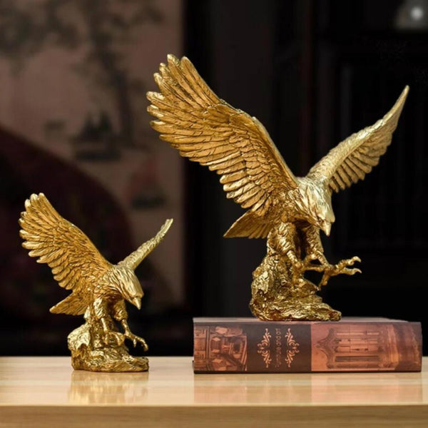Home Figurine Golden Eagle Statue Small Resin Sculpture For Living Room Decor Sculptures & Figurines