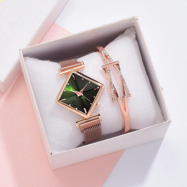 Veile Studios Rose Gold Diamond Dial Quartz Watch With Green Bracelet For Women Bracelets