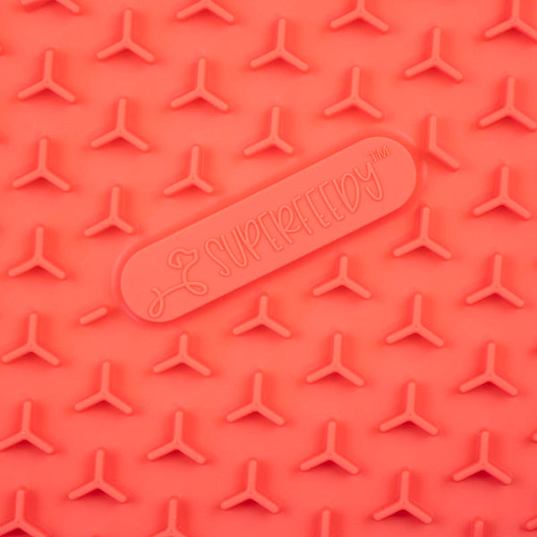 Marley Slowappy Reversible Dog Lick Mat Pet Care Feeding Warm Ocean Red Dog Feeding Mats