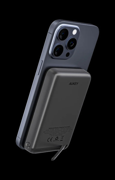 Aukey Maglinnk 10000Mah Magnetic Wireless Charging Power Bank (Pb Ms02) Other Mobile Accessories