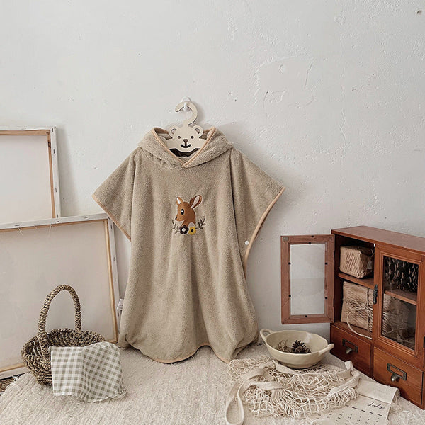 Ultra Soft Hooded Bath Towel For Kids A€“ Coral Fleece Poncho With Charming Animal Design Quick Dry Absorbent Robe For Bath Pool Beach (Deer) Towels &