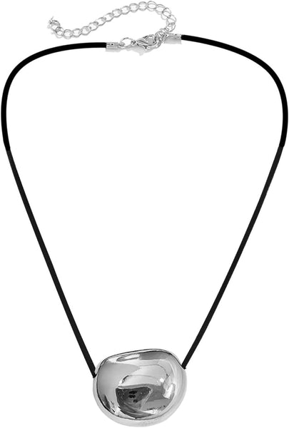 Oval Bead Clavicle Chain Fashionable Geometric Pendant Necklace Necklaces & Pendants