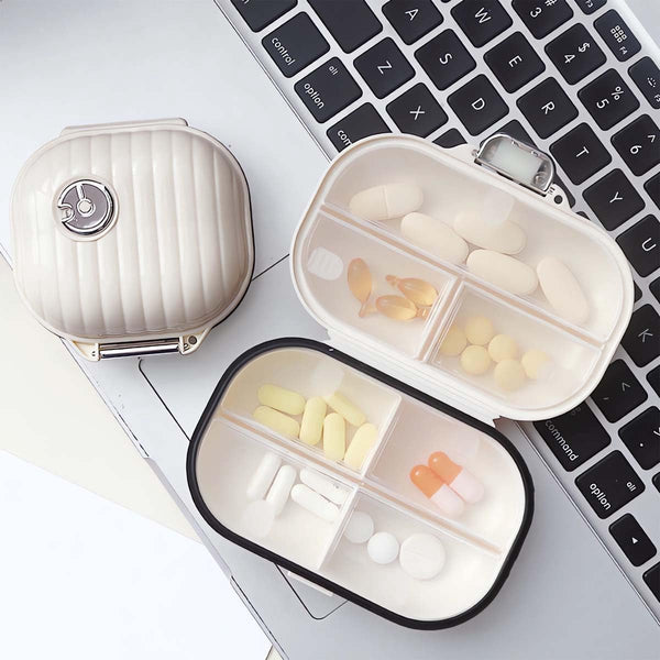 7 Day Pill Organizer 2 Piece Set Compartment Airtight Medicine Box Groot+ Klein Waterproof Portable 4 X 7.8 11.2 Cm / Pill Boxes